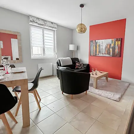 Appartamento Avec Parking Privé à Deux Pas De Lille